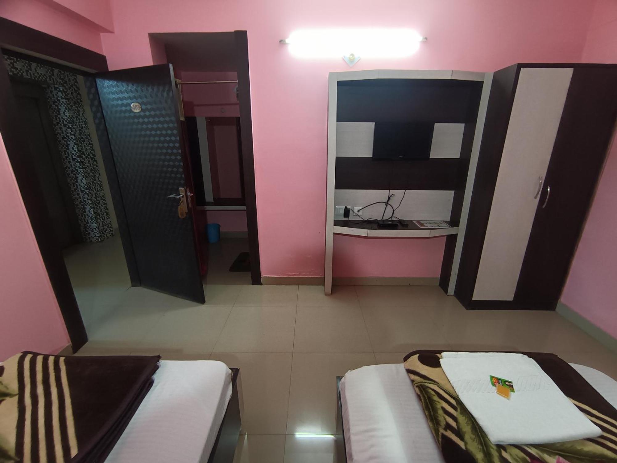 Hotel Viraat Inn Gaya Εξωτερικό φωτογραφία