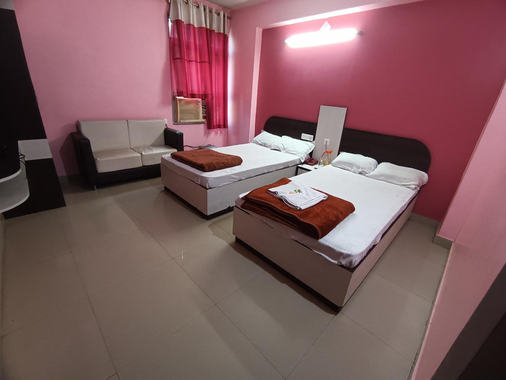 Hotel Viraat Inn Gaya Εξωτερικό φωτογραφία