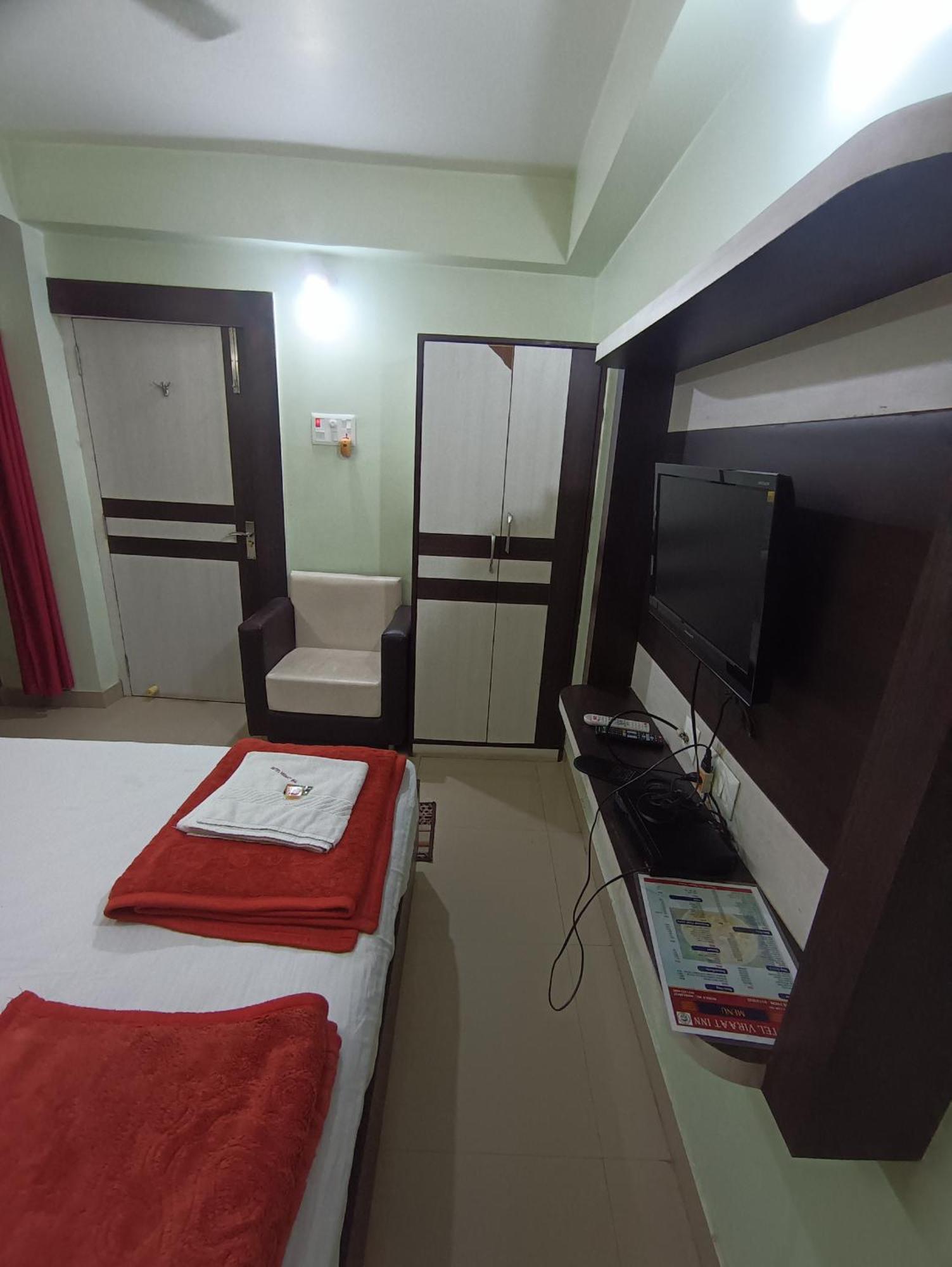 Hotel Viraat Inn Gaya Εξωτερικό φωτογραφία