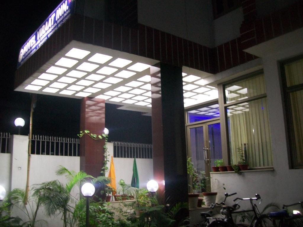 Hotel Viraat Inn Gaya Εξωτερικό φωτογραφία